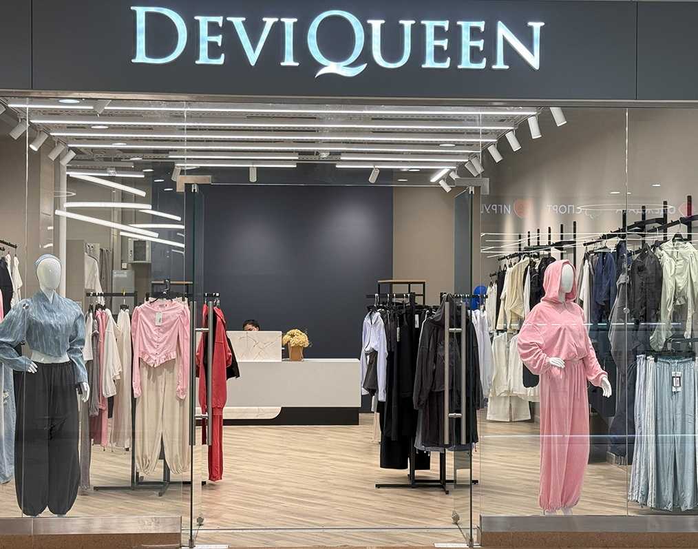 В ТРЦ "Южный" открылся магазин женской одежды DeviQueen